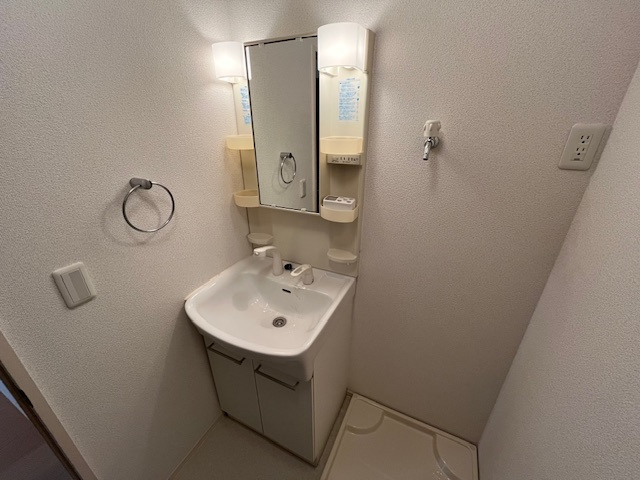 メゾン・ド・ソレイユの独立洗面台