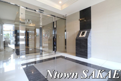 【エントランス】 | GRANDUKE正木 | エントランスです