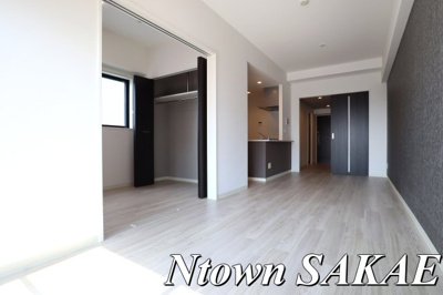 【居間・リビング】 | GRANDUKE正木 | ゆったり過ごせるリビングです