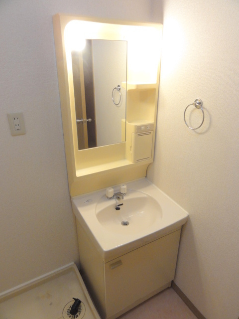 アイビーハウスの洗面所|★独立洗面台は新品に交換予定★