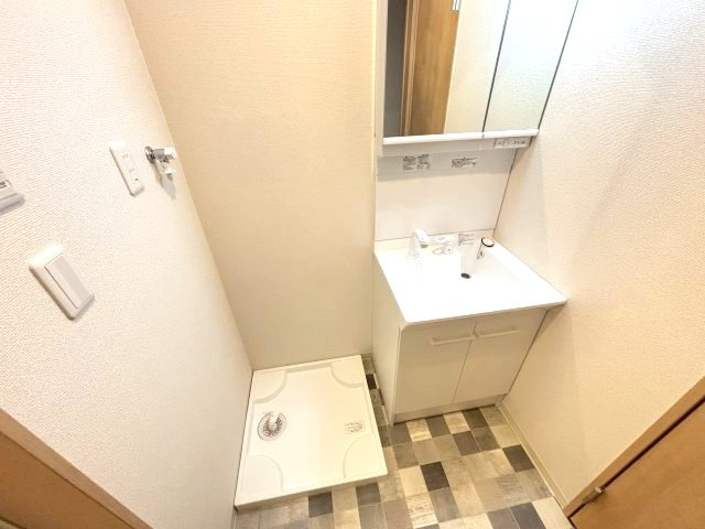 F+style藤井寺道明寺1号館の洗面所