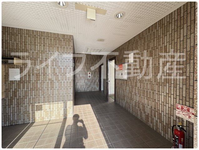 五百石マンションのエントランス