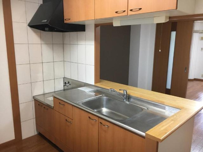 【キッチン】 | Ｃｈｅｚ－ｍｏｉ 神畑（シェモアカミハタ） | キッチン