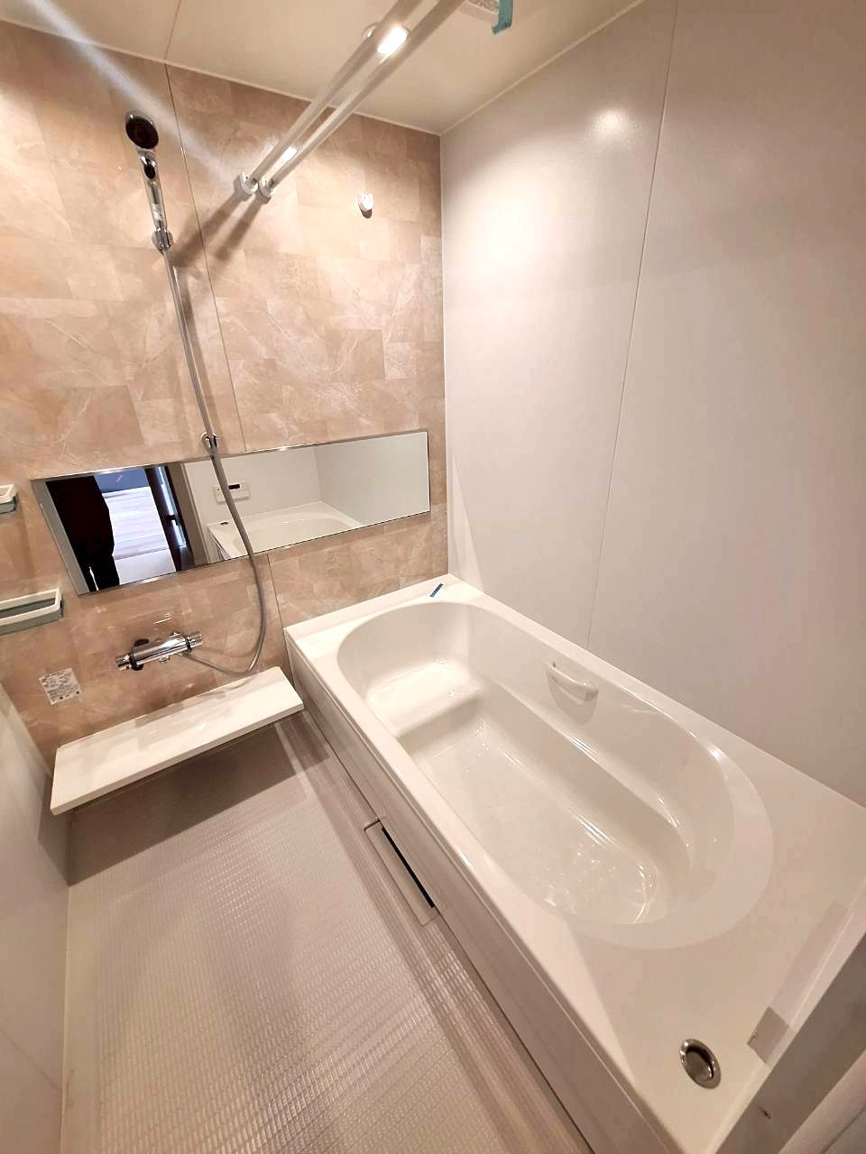 （仮称）牟礼７丁目へーベルメゾンのロビー