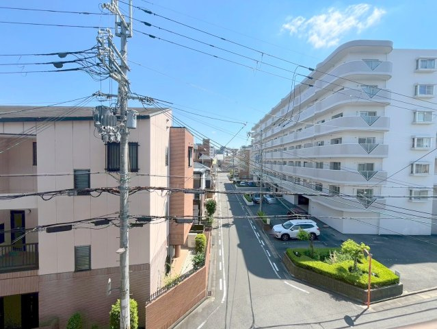 プレミール新大宮の外観