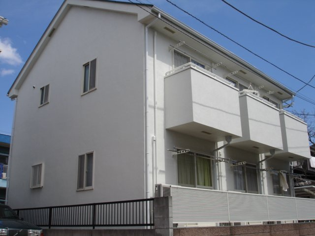 府中市多磨町１丁目のアパートの外観