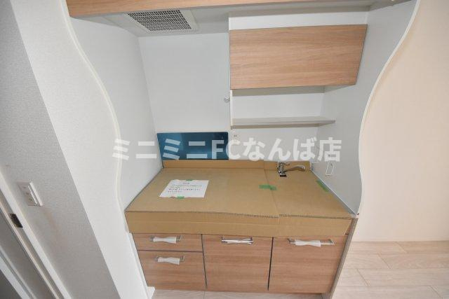 セレニテ夕陽丘エクラのキッチン