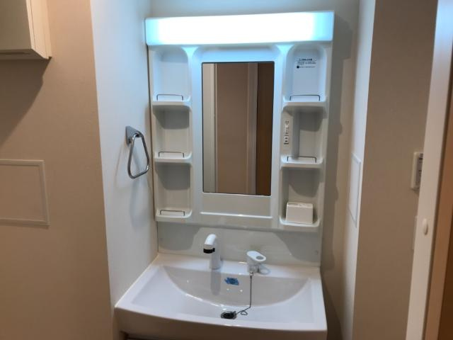 エイチ・ツーオー新深江の洗面所|洗髪洗面化粧台