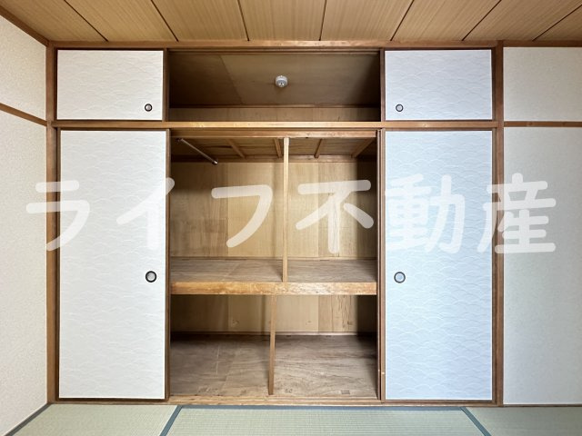 大谷ビルの収納|こまごまとしたものを収納できそうですね