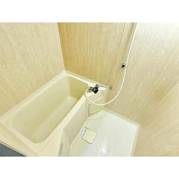 姫路市三左衛門堀西の町の賃貸マンションの浴室