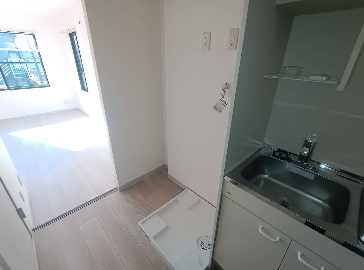 府中市白糸台６丁目のアパートのキッチン