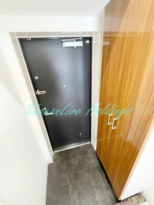 【玄関】 | S-FORT茅ケ崎 | お履き物がたくさん入るシューズボックス付き玄関♪