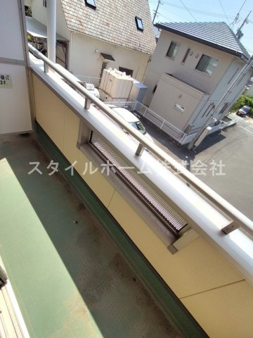 ライフパーク・アレイのバルコニー