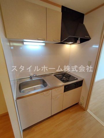 ライフパーク・アレイのキッチン|別部屋写真です。