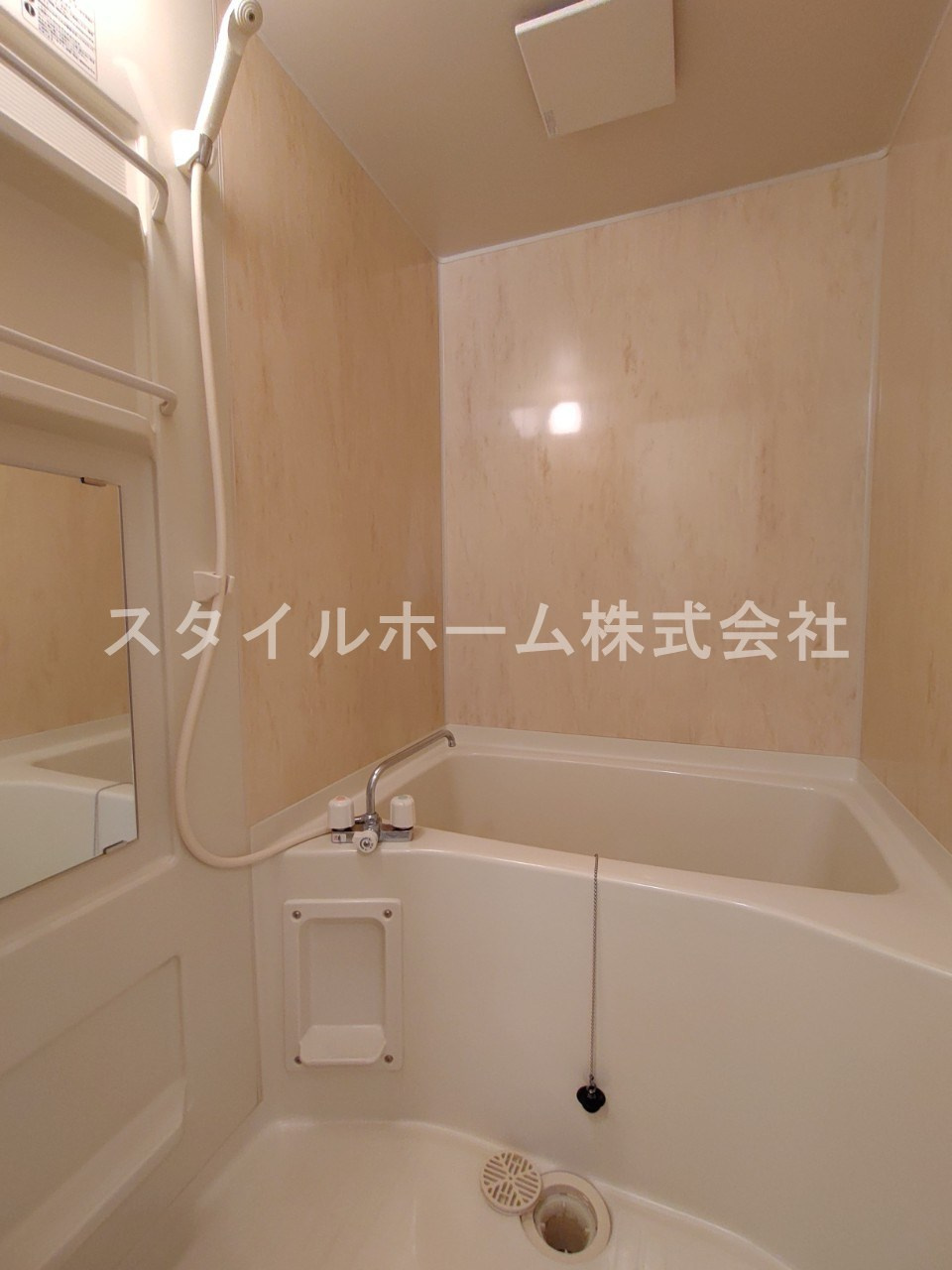 ライフパーク・アレイの浴室|別部屋写真です。