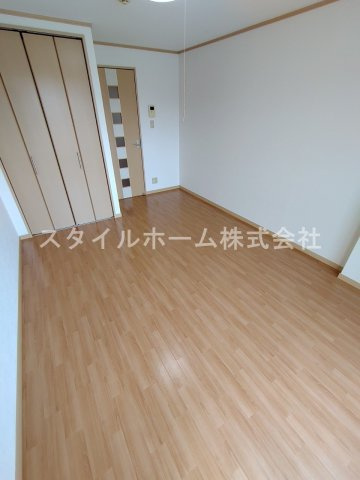 ライフパーク・アレイの居間・リビング|別部屋写真です。