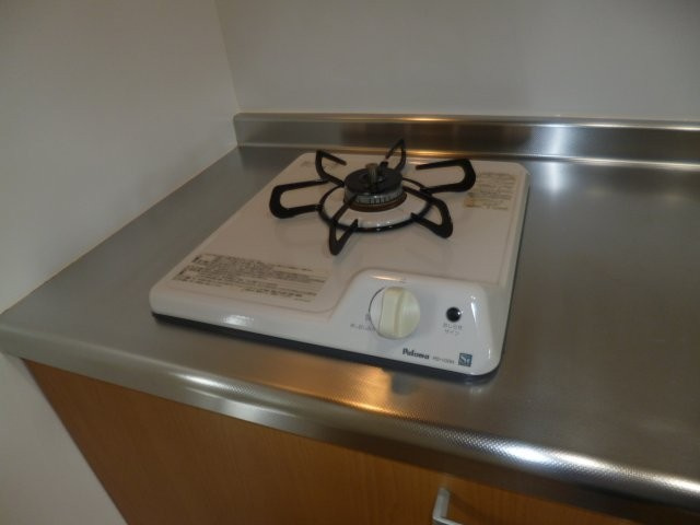 Al Sole Aのキッチン|1口ガスコンロ