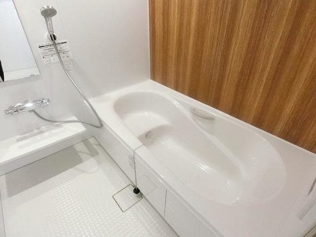 コートオリーブＢの浴室