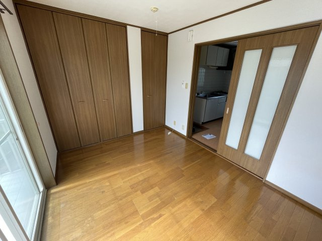 サンメイトヨシダの洋室