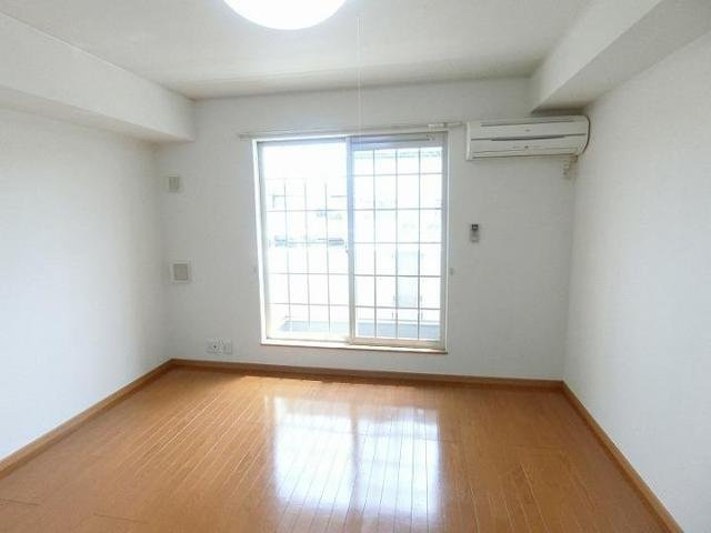 クロス　マウンテンの居間・リビング