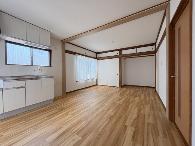 センターコートの居間・リビング