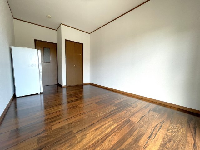 イーストベルパーソンズの洋室