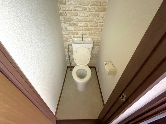 イーストベルパーソンズのトイレ