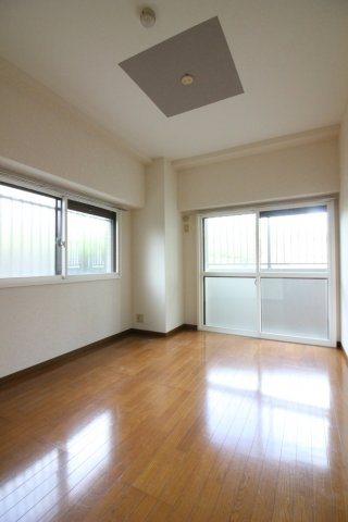 プレステージ百年公園前の内装|物件の内装です