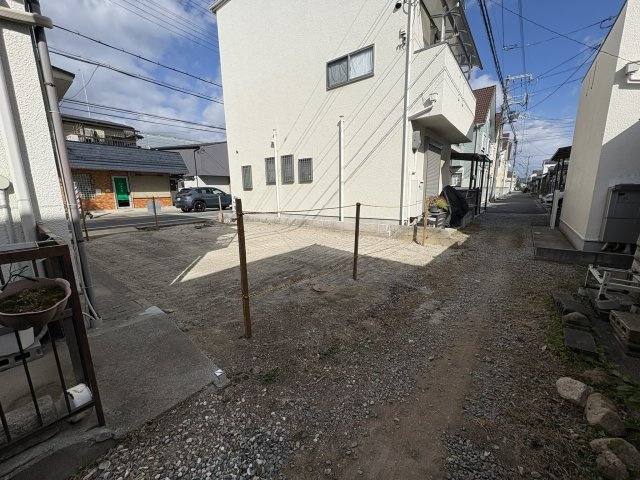 荒牧南3丁目の外観|物件を南西側から撮影