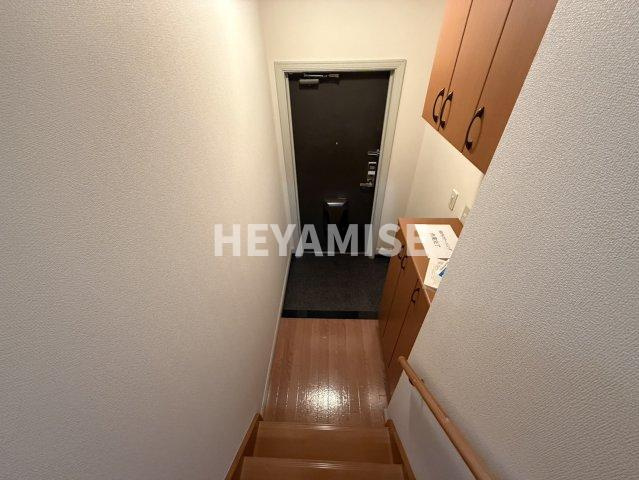 Maison Akiの玄関|※写真は反転タイプの201号のものになります※