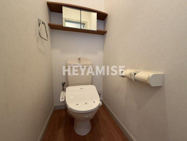 Maison Akiのトイレ|※写真は反転タイプの201号のものになります※