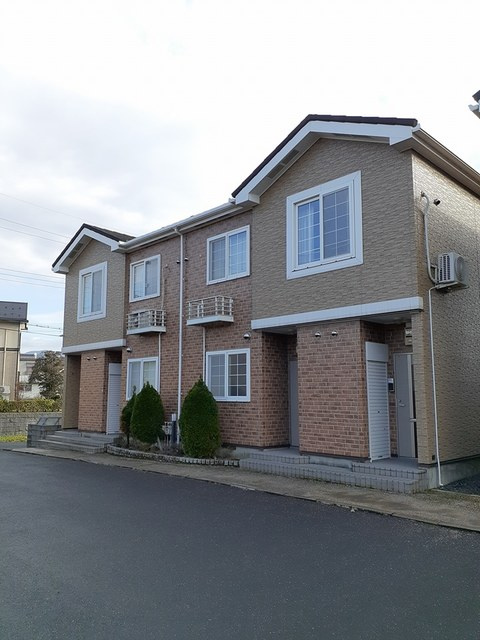 シャルムクレインＡのその他|敷地内に駐車場も完備◎