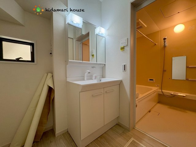 桶川市末広1期　新築戸建　ずっとプラス01の独立洗面台