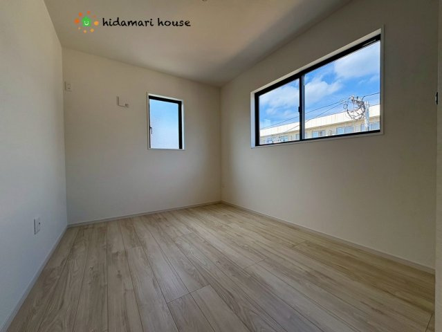 桶川市末広1期　新築戸建　ずっとプラス01の洋室