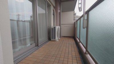 【バルコニー】