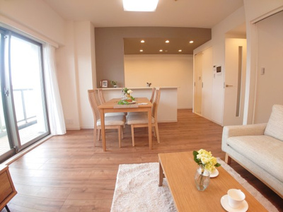 【居間・リビング】