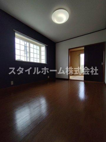 コーポラス二見の居間・リビング