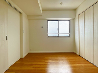 【洋室】 | ルピナスかしわ台 | 洋室 約6帖