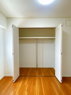 【収納】 | ルピナスかしわ台 | 洋室 約6帖　クローゼット
