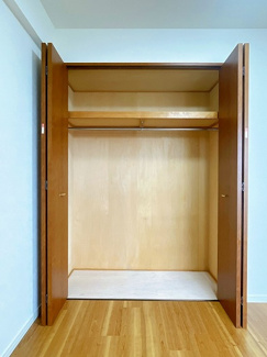 【収納】 | ルピナスかしわ台 | 洋室 約4.5帖　クローゼット