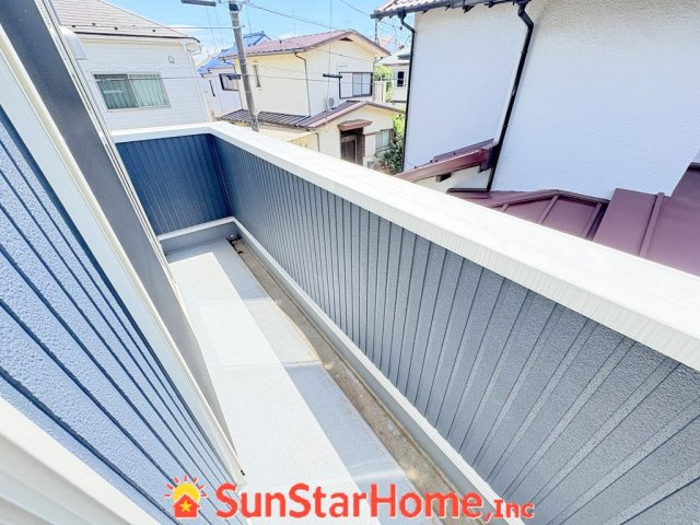 【サンスターホーム】武蔵村山市伊奈平6丁目　未入居物件のバルコニー