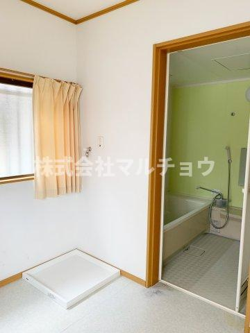 文里2丁目戸建ての浴室