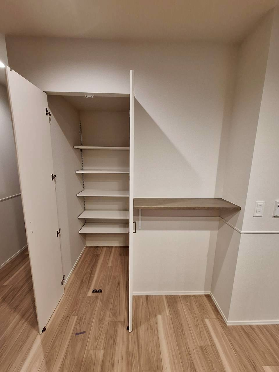 グランウェストの収納