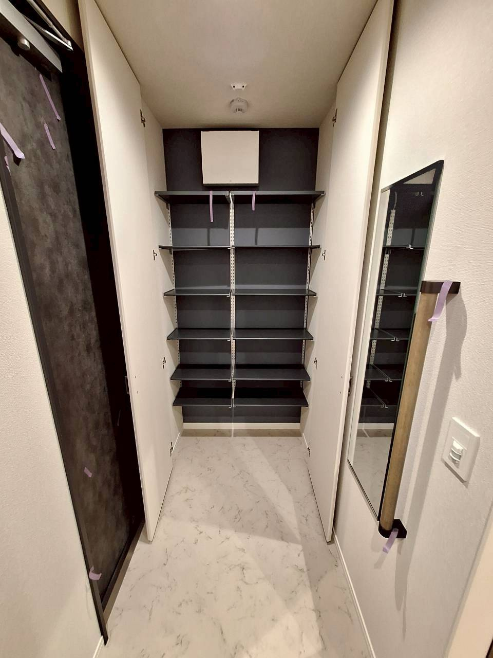 グランウェストの玄関