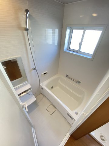 【浴室】