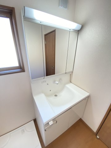 【独立洗面台】