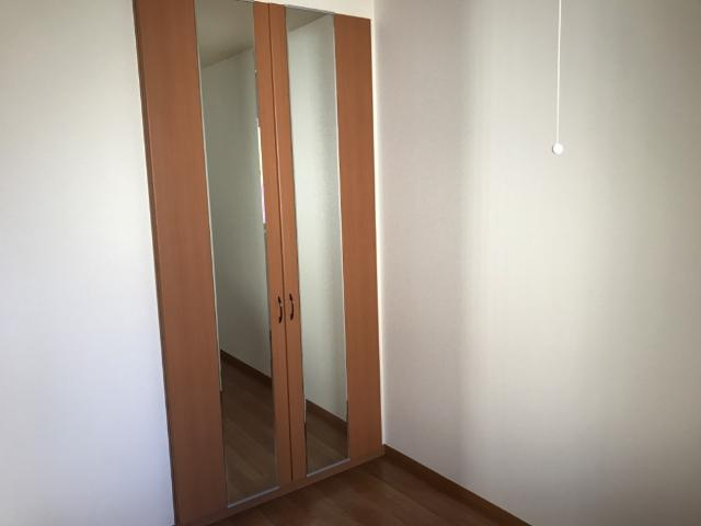 クラージュの寝室|洋室