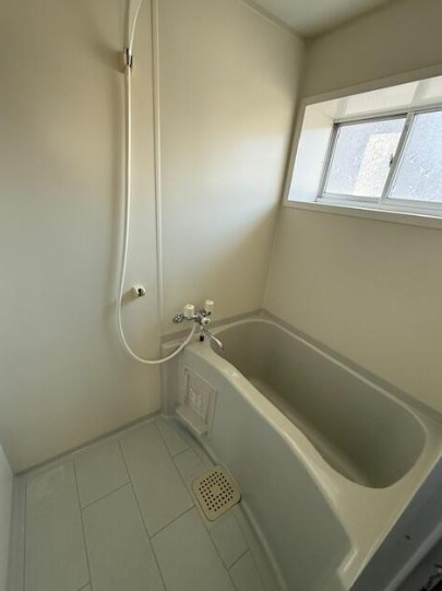 角野住宅の浴室