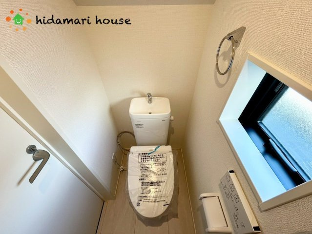 桶川市上日出谷南3期　新築戸建　グラファーレ01のトイレ