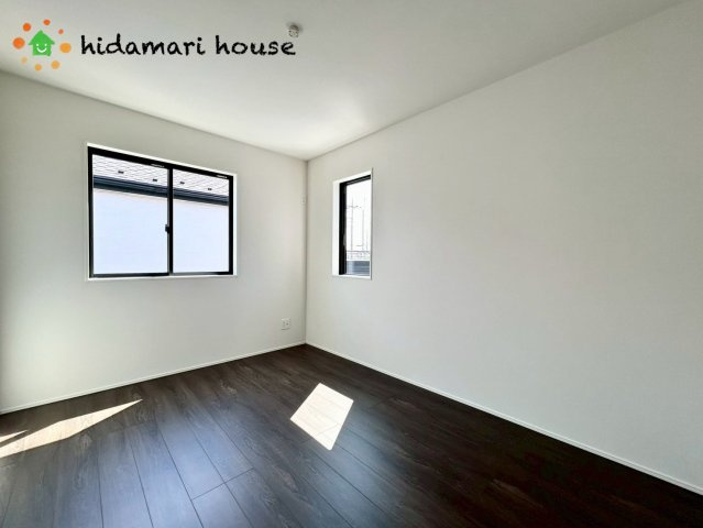 桶川市上日出谷南3期　新築戸建　グラファーレ01の洋室|２階洋室：6帖